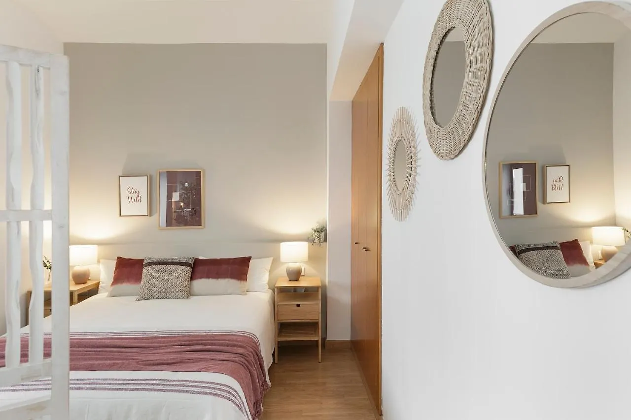 Click&Flat Sugranyes Apartment Barcelona